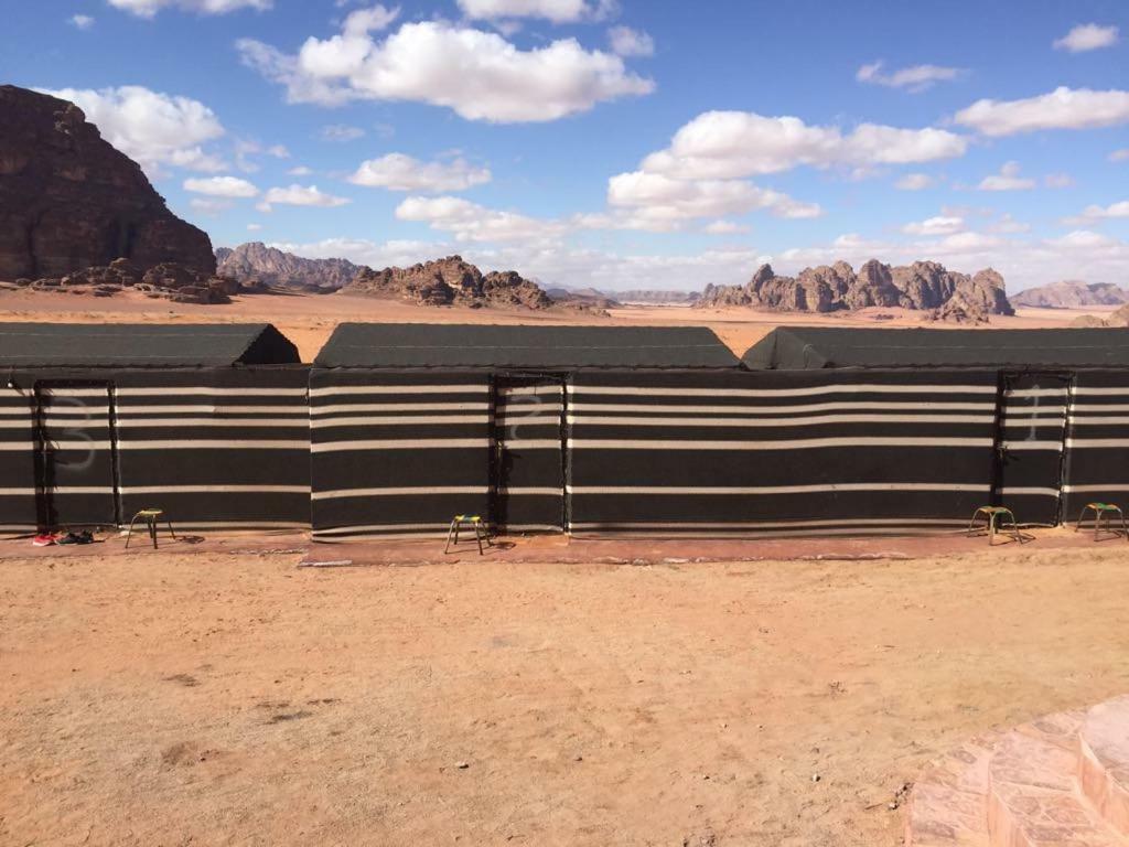 Wadi Rum-Bedouin Tents And Jeep Tours Exteriér fotografie